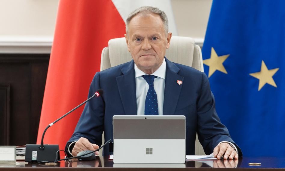 Ile zapłacisz za paliwo od wtorku? Premier Tusk wyliczył oszczędności na jednym tankowaniu