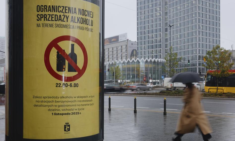 Sukces prohibicji w Śródmieściu, Warszawa idzie o krok dalej. „Spadek interwencji o 37 proc.”