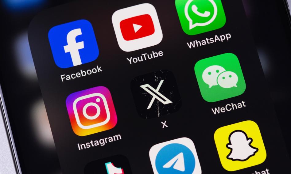 Blisko połowa firm ma profile w mediach społecznościowych