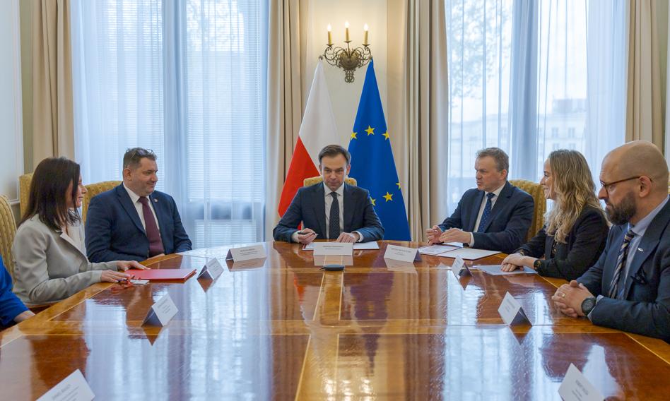 Podatkowy parasol nad polską zbrojeniówką. Leonardo PZL-Świdnik z gwarancjami rządu