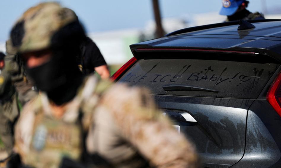 Stan nadzwyczajny w Los Angeles, ICE prowadzi obławy na imigrantów
