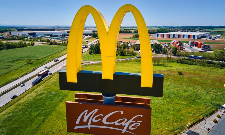 Parkingi-widmo pod McDonald's. Zapłacisz, ale dowiesz się o tym po pół roku