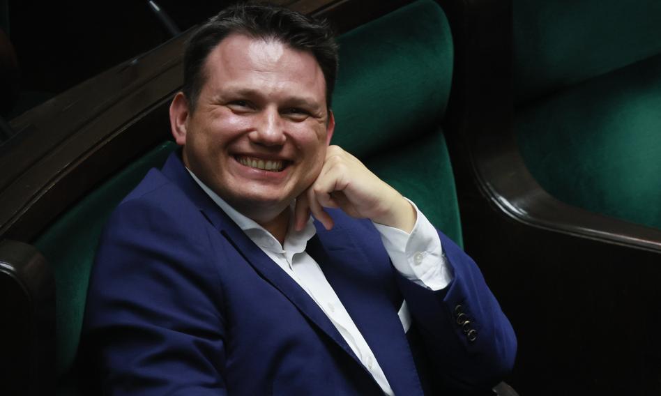 "Przepis jest głupi". Mentzen broni się przed utratą immunitetu, a sprawa w toku