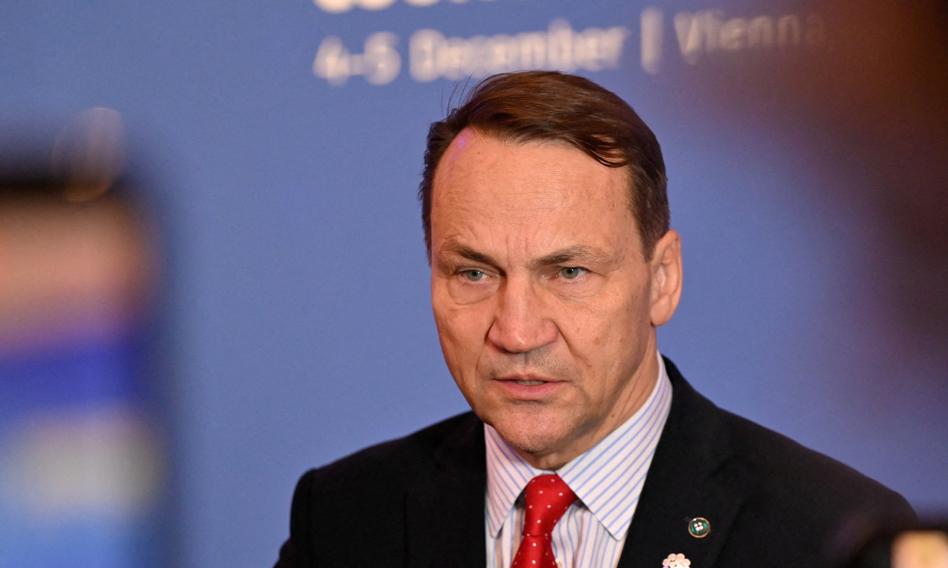 Nowa strategia USA. Sikorski: Nie wierze, że wycofają się z Europy