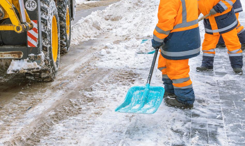 Ruch większy o 300 procent. Biznes na ludziach "pakowanych w gips"?