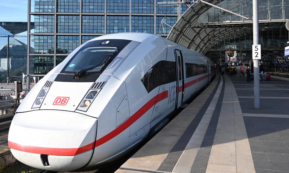 Wyniki poprawione "sposobem". Niemcy odwołują pociągi, by poprawić statystyki opóźnień