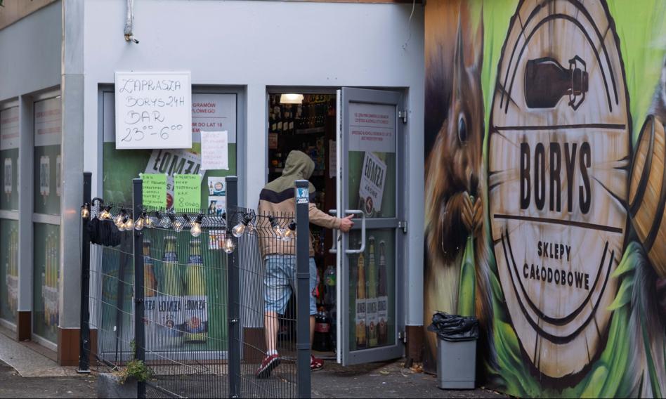 Niemal 70 proc. Polaków popiera nocne ograniczenia sprzedaży alkoholu