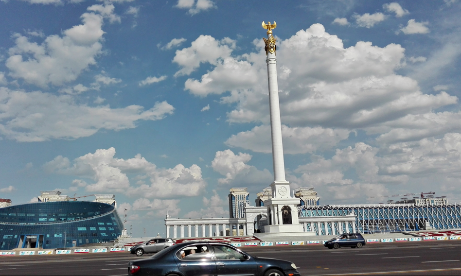 Kazachstan przejmie sporny uran z Iranu? Szef MAEA ujawnia plan B