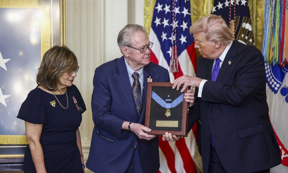 To on w Afganistanie uratował polskiego żołnierza. Dziś pośmiertnie odznaczył go prezydent USA
