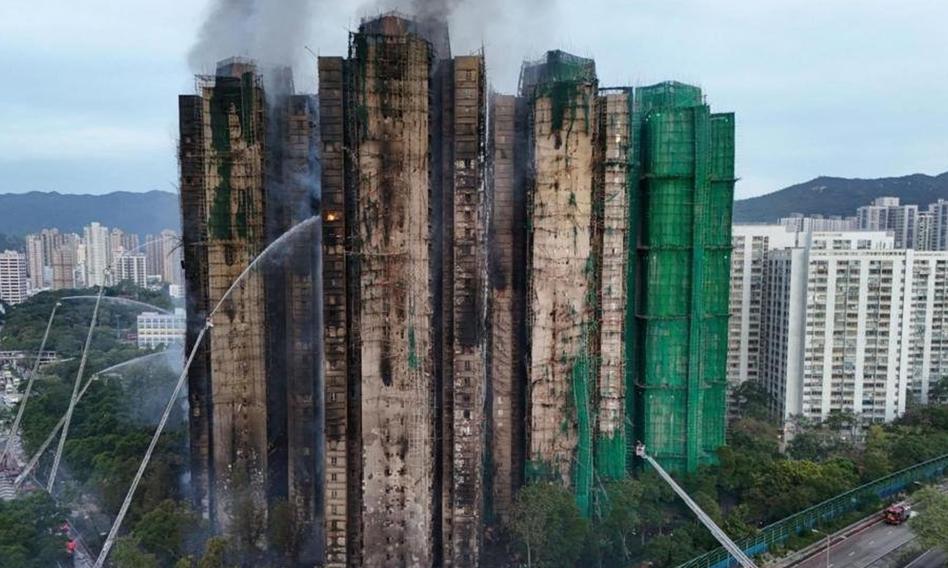 Co najmniej 44 osoby zginęły w największym od dekad pożarze w Hongkongu