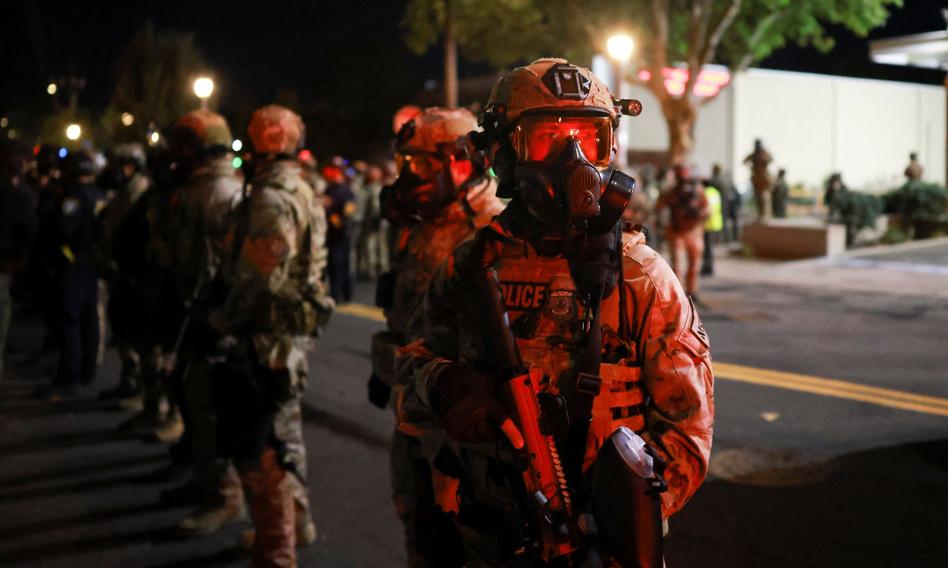 Naloty w Karolinie Północnej. Zarzuty rażącego nadużycia władzy