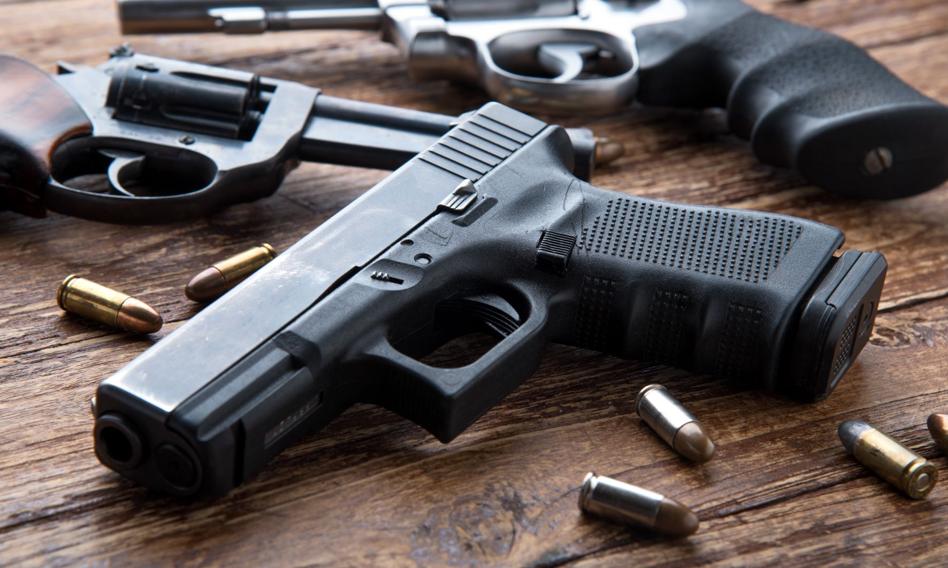 Zamach w Sydney wstrząsnął Australią. Będzie trudniej o broń?