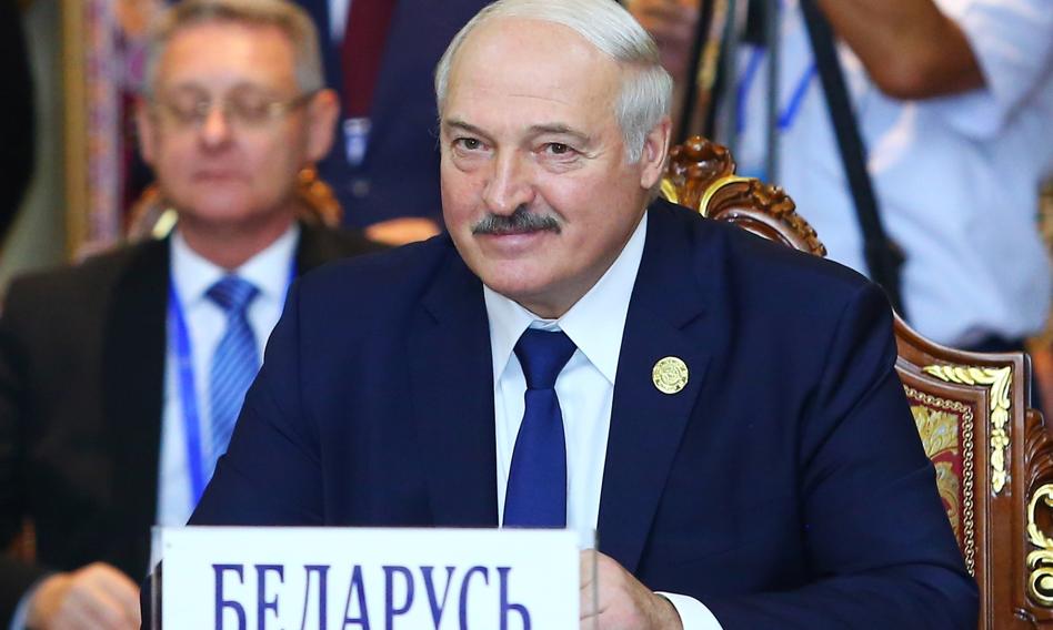 Diabłu ogarek: w co gra Łukaszenka z Rosją i Zachodem?
