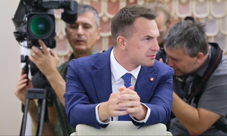 Prezydent dostaje USA, MSZ "resztę świata". Tak podzielono się polityką zagraniczną