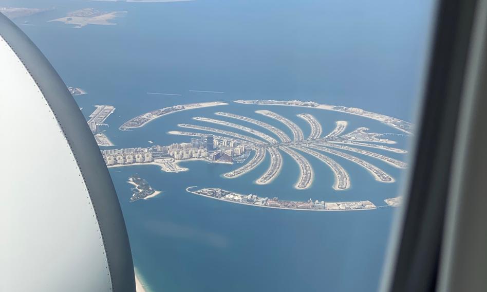Emirates latają 