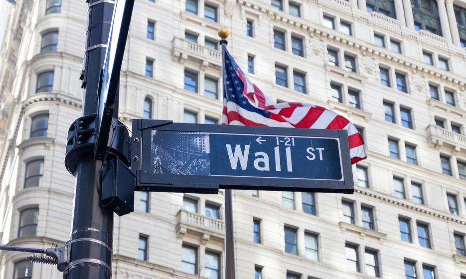 Na Wall Street drugi dzień z przewagą spadków, w centrum uwagi Fed