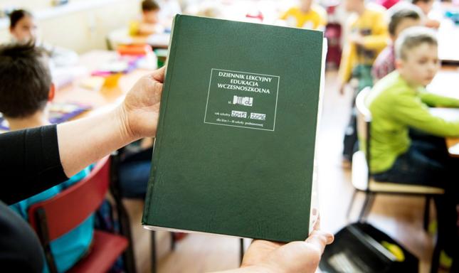 Dzień Edukacji Narodowej obchodzony jest w Polsce 14 października