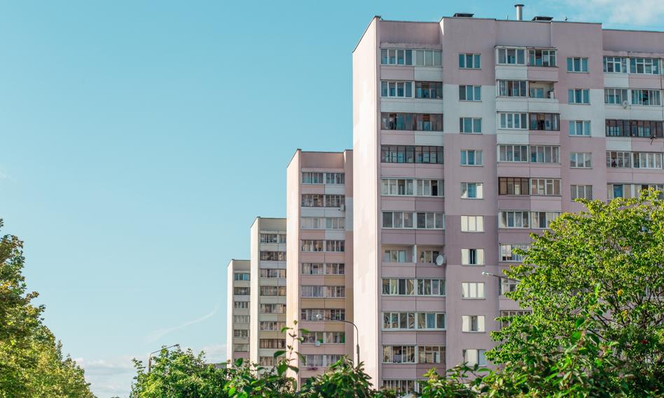 Ceny mieszkań stabilne, ale początek roku przyniósł wzrosty. Podwyżki generuje rynek wtórny
