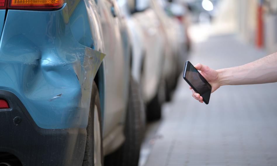 Mała rysa, duży kłopot. OC nie zawsze ochroni sprawcę wypadku