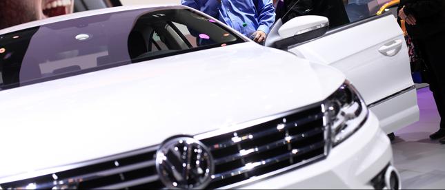 Mimo skandalu Volkswagen notuje wzrost sprzedaży w 2016 r.