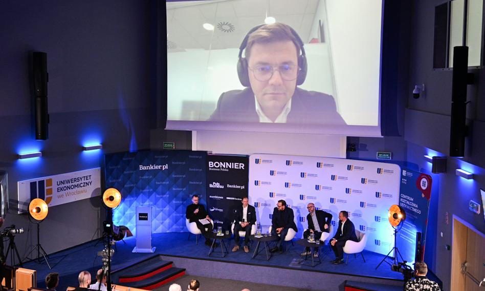 Czy pasywne inwestowanie to przyszłość? Frejlich: Kupujemy złoto, gdy jest po 4000, rozmawiamy o Orlenie, gdy urósł o 100%