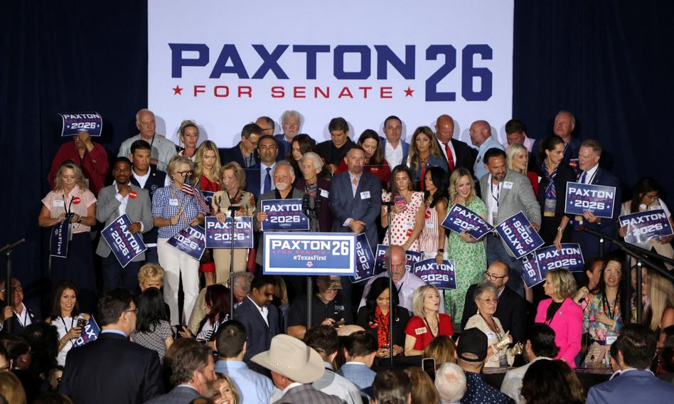 Trump rozbija partię od środka. Paxton wygrywa w Teksasie dzięki poparciu Białego Domu