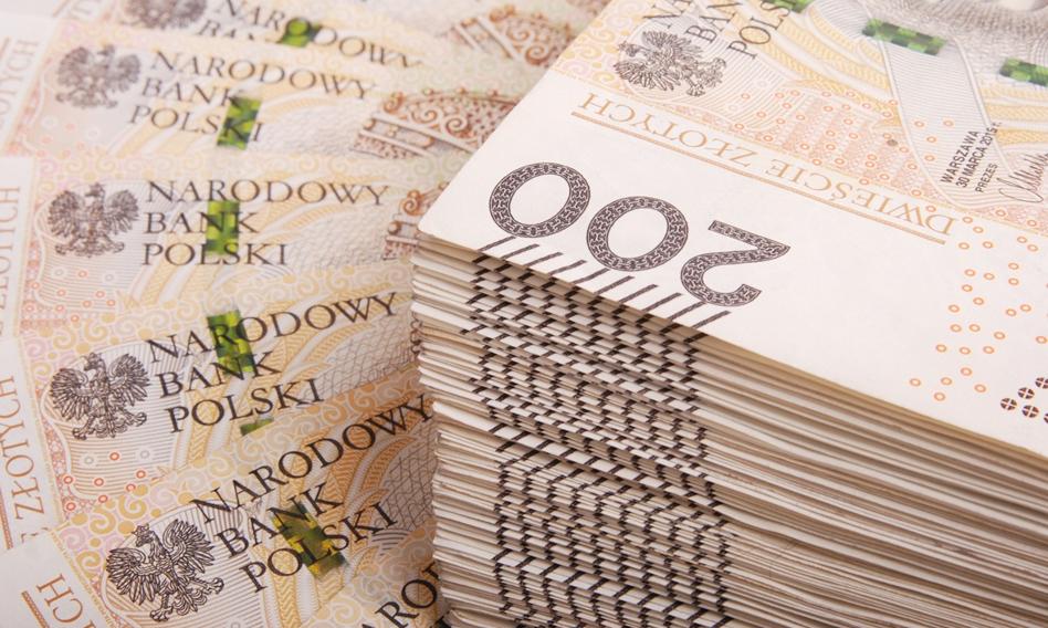 Do wzięcia 28 tys. zł. Tyle dają w rządowym programie. Jakie warunki trzeba spełnić?