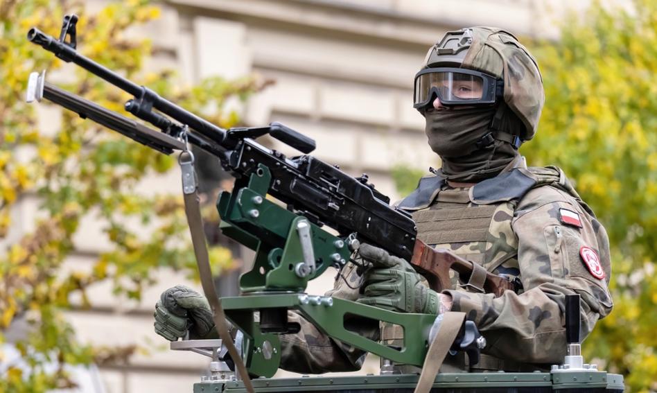 Wojsko Polskie uznane za organizację terrorystyczną. Iran wpisał na listę armie całej UE