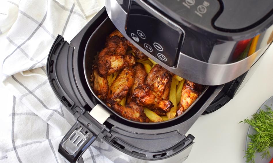 Airfryer zakazany w UE? Kuchenny ulubieniec na cenzurowanym przez PFAS