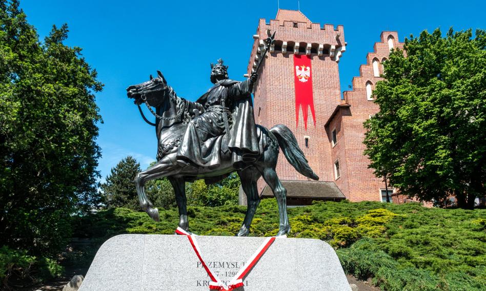 Poznań ma nowy pomnik króla. Historyczny dzień w stolicy Wielkopolski