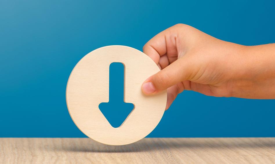 Najlepsze lokaty miesięczne. 7% na szczycie, ale w tle fala obniżek