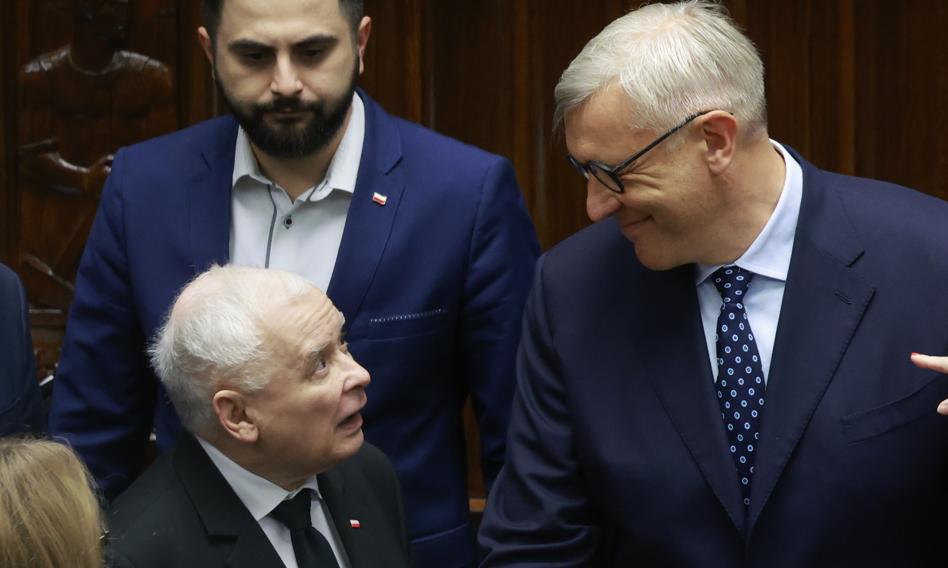 Komisja etyki ukarała Kaczyńskiego. Chodzi o nazywanie Giertycha „głównym sadystą”