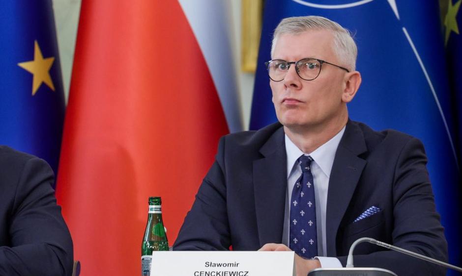 Kulisy wojny Służby Kontrwywiadu Wojskowego z Cenckiewiczem