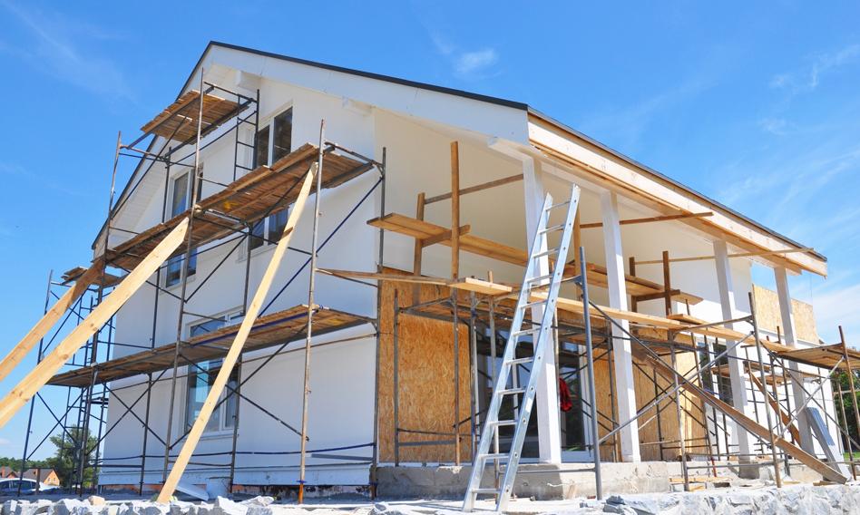 Koszty budowy domu zawróciły po ośmiu latach. Stan deweloperski tańszy niż przed rokiem