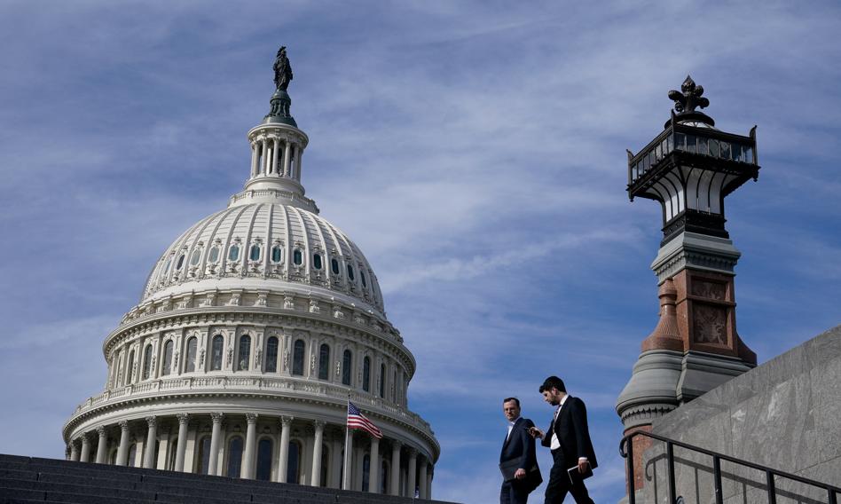 Lider Republikanów w Senacie: czas na miażdżące sankcje na Rosję