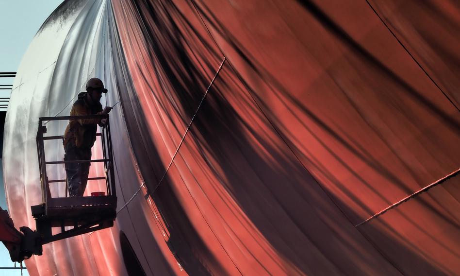 Mniej ogłoszeń o pracę, ale eksperci widzą „jaskółki zmian”