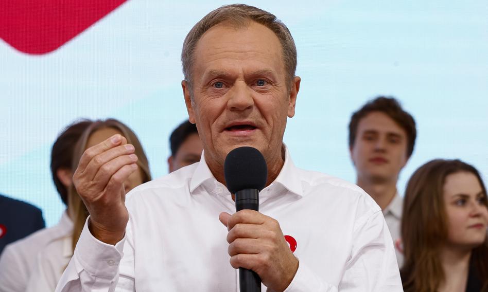 Tym Politykom Ufamy Najbardziej Donald Tusk Poza Podium Bankier Pl