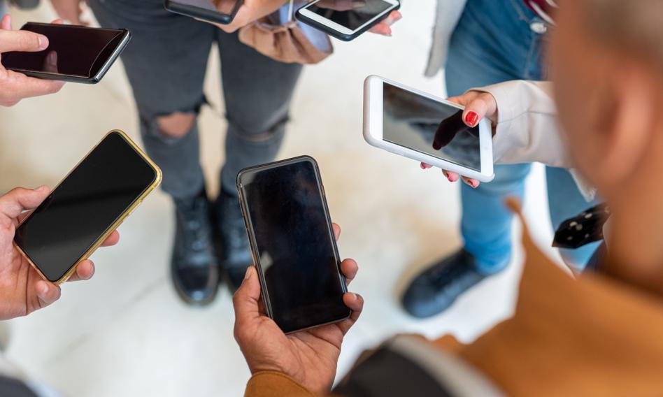 Reddit i Kick poza zasięgiem osób poniżej 16 lat w Australii