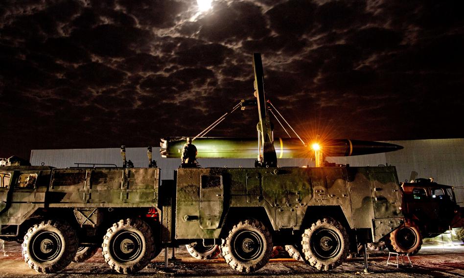 Ropa za broń. Chiny zawarły tajny pakt z Iranem