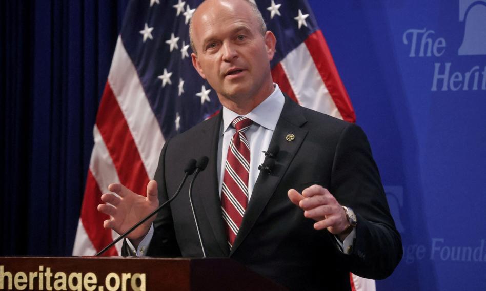 Think tank Trumpa zacieśnia współpracę ze skrajną prawicą UE