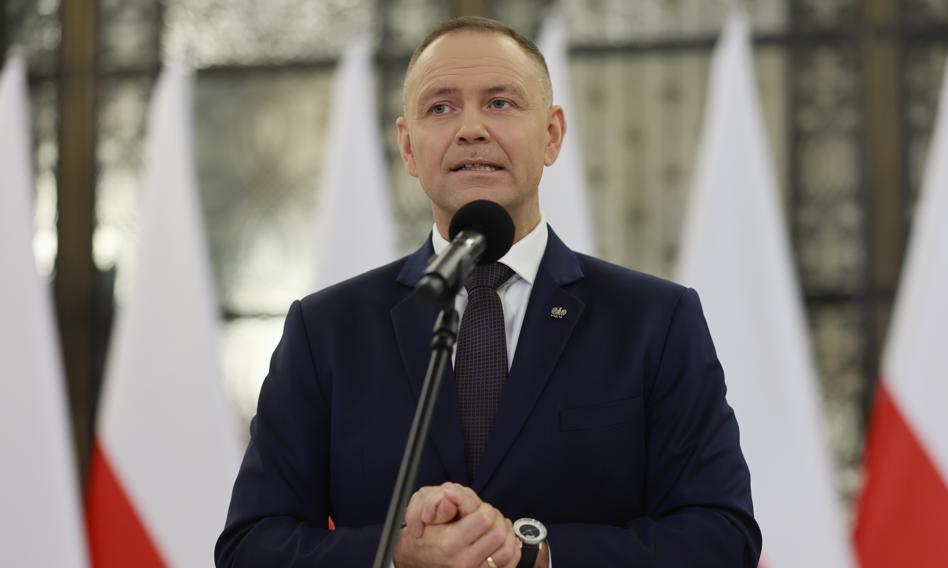 Skandal z fałszowaniem podpisów. Zastępca szefa kancelarii prezydenta oskarżony