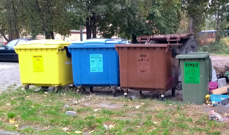 Tylko połowa Polaków dobrze segreguje śmieci