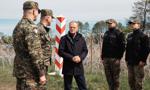 Premier na granicy z Białorusią: Nie ma limitów środków