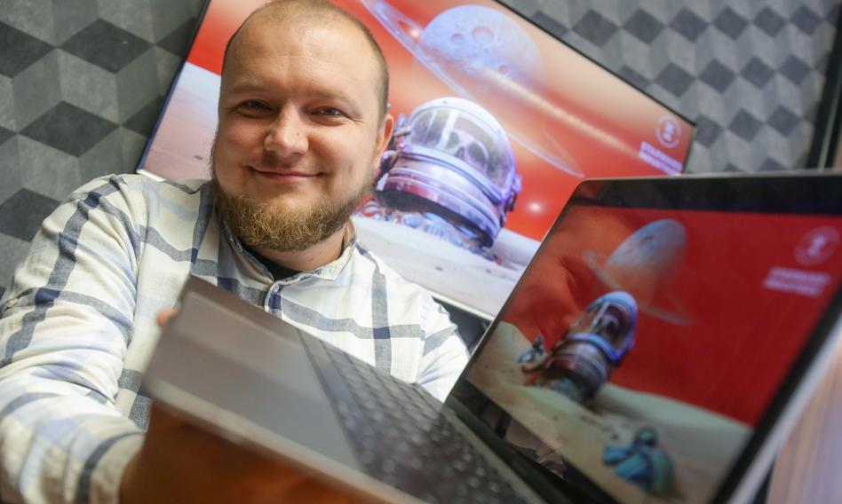 Starward Industries wchodzi na giełdę