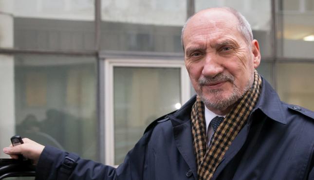 Minister spraw zagranicznych Antoni Macierewicz