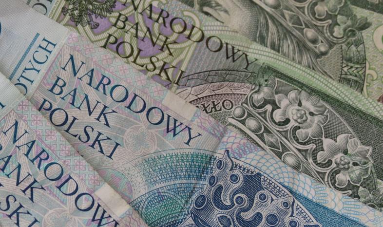 Wzrost wynagrodzeń przyspieszył w październiku