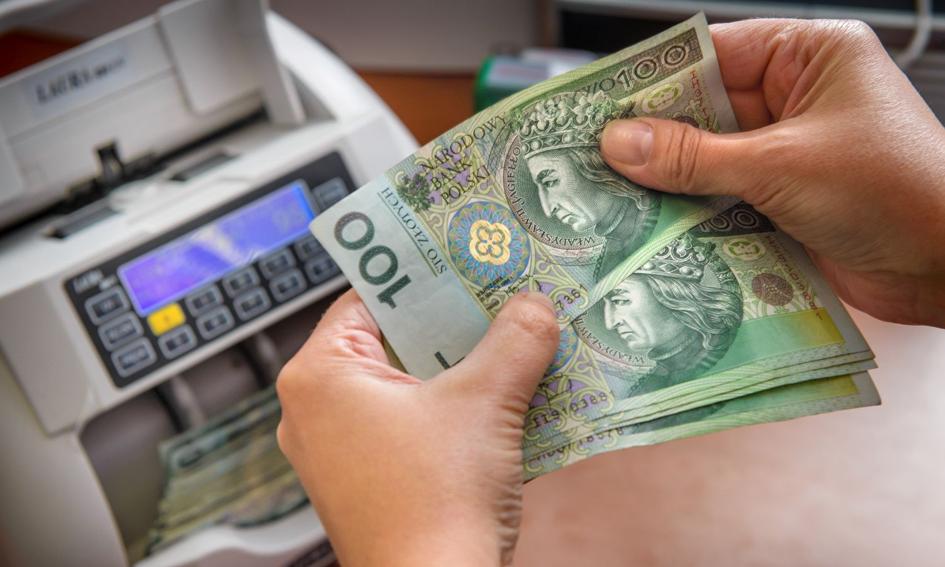 Umowa na czas określony a kredyt gotówkowy