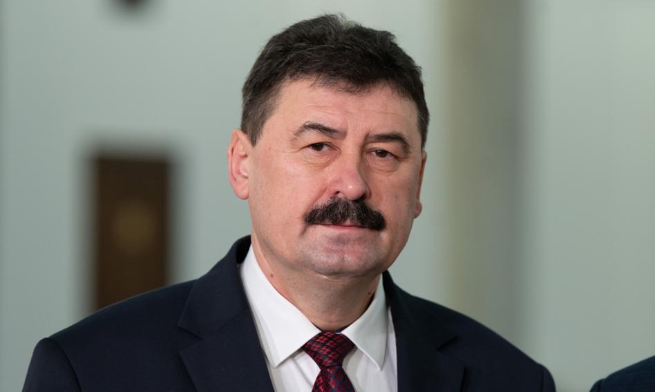Ryszard Bartosik stracił prawo jazdy. Poseł przeprasza za swoją jazdę