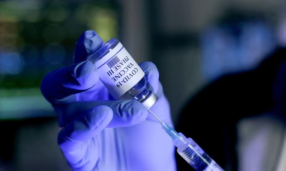 Watykan rozpocznie szczepienia przeciwko koronawirusowi na początku stycznia