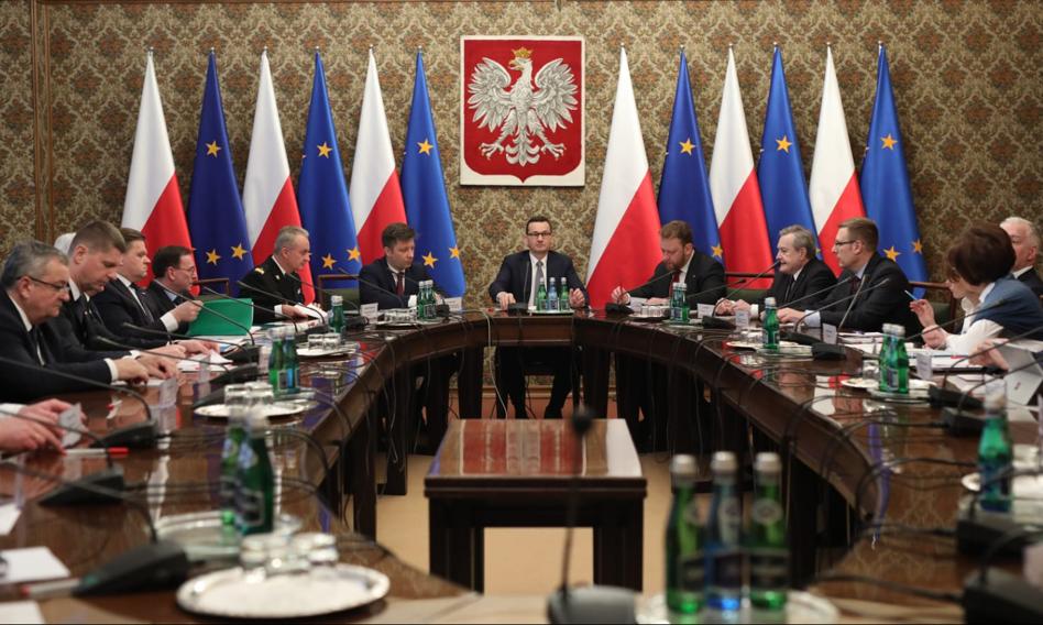 Rekonstrukcja rządu: najpierw resorty, potem nazwiska